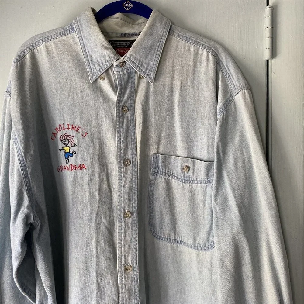 Wrangler Jean Shirt Womens Large Hero Blue faded worn long sleeve Grandma